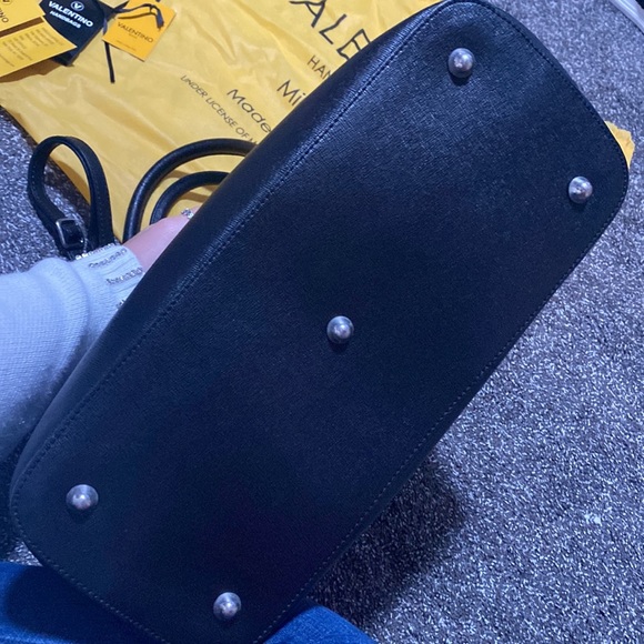 Valentino black shoulder satchel bag with crossbody strap - Picture 7 of 10